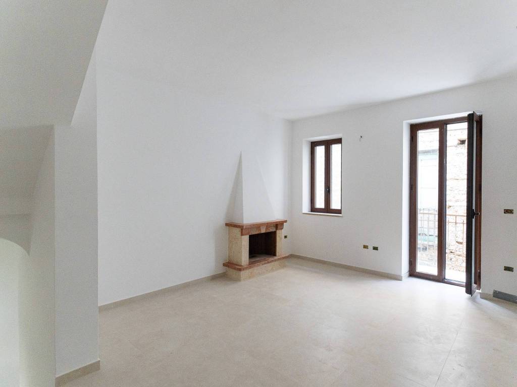 appartamento in vendita a Trentinara