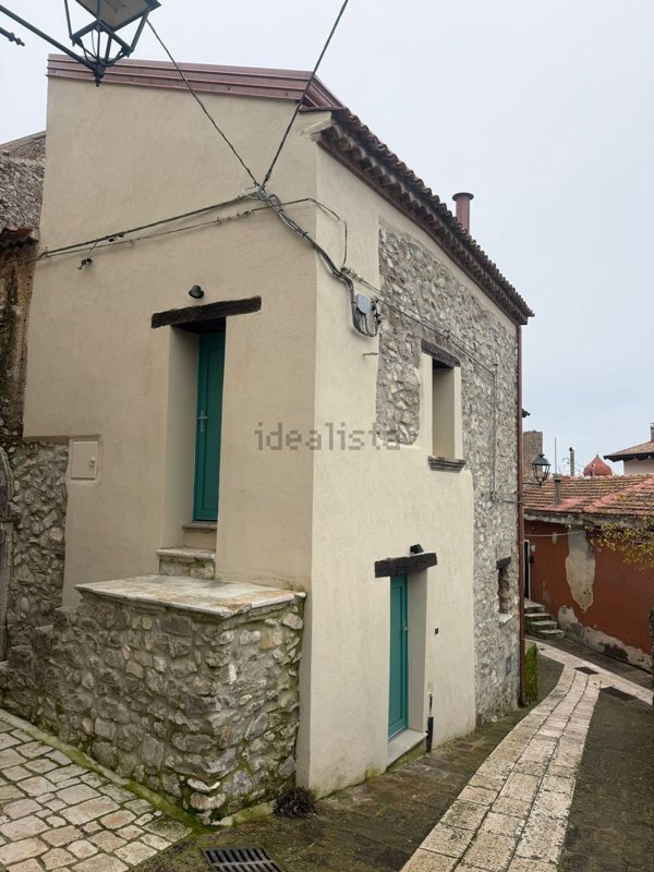 appartamento in vendita a Trentinara