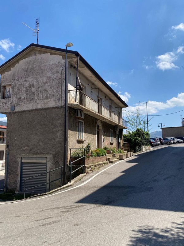 appartamento in vendita a Trentinara