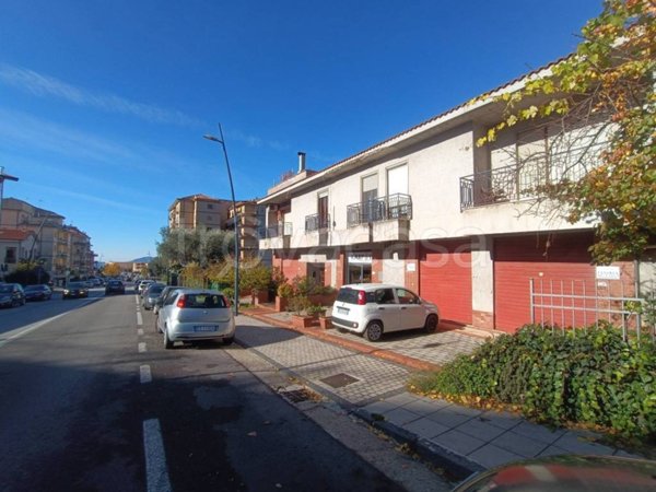 quadrivano in vendita a Vallo della Lucania in zona Angellara