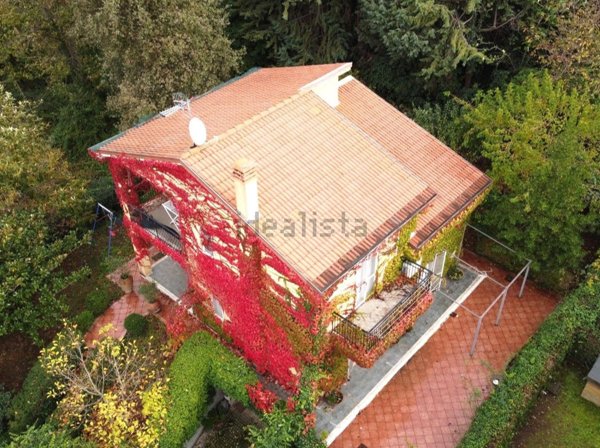 casa indipendente in vendita a Vallo della Lucania