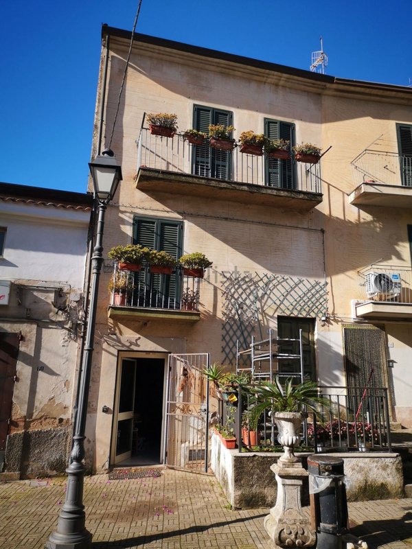 appartamento in vendita a Vallo della Lucania in zona Pattano