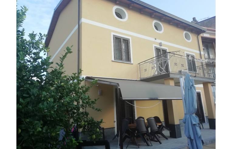 casa indipendente in vendita a Vallo della Lucania in zona Angellara