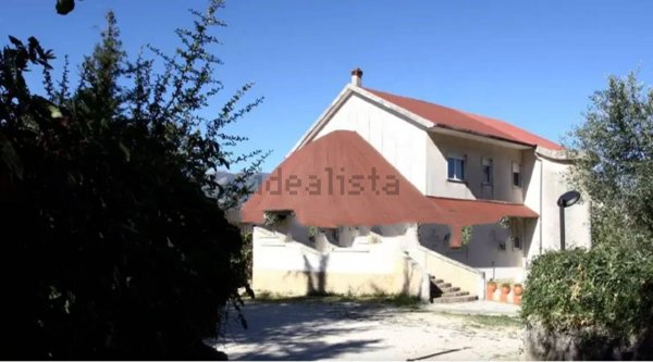 appartamento in vendita a Valva