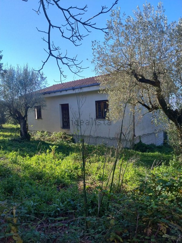 appartamento in vendita a Valva