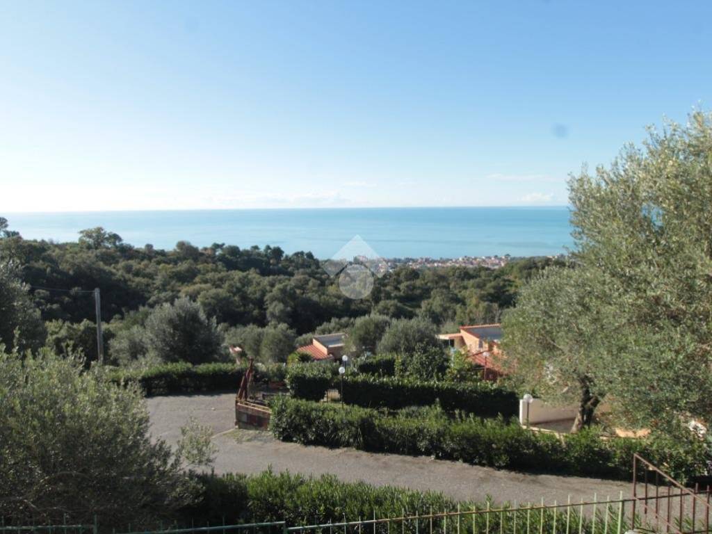 appartamento in vendita a Vibonati in zona Villammare