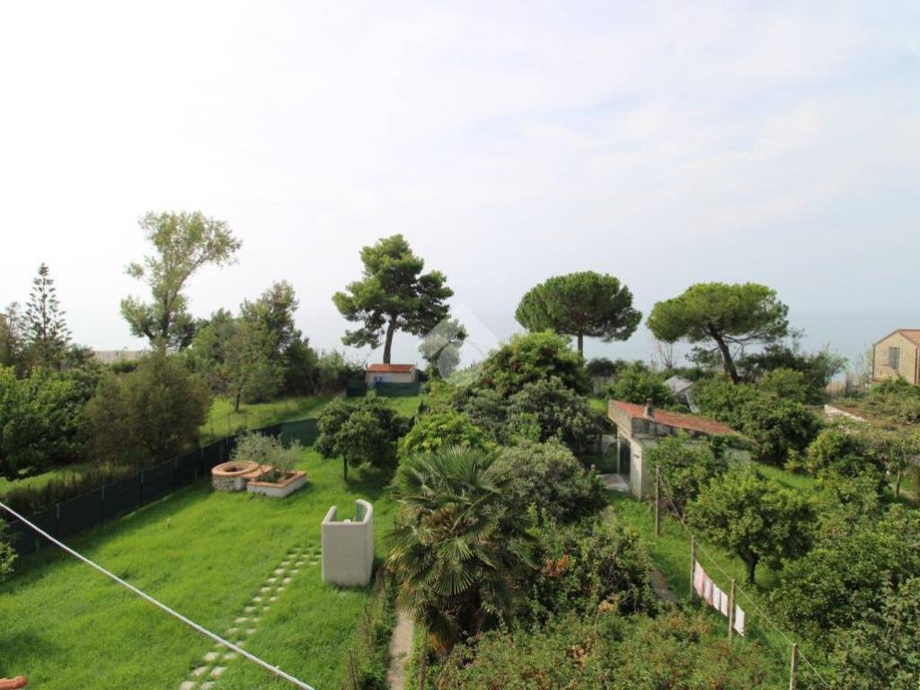 appartamento in vendita a Vibonati in zona Villammare