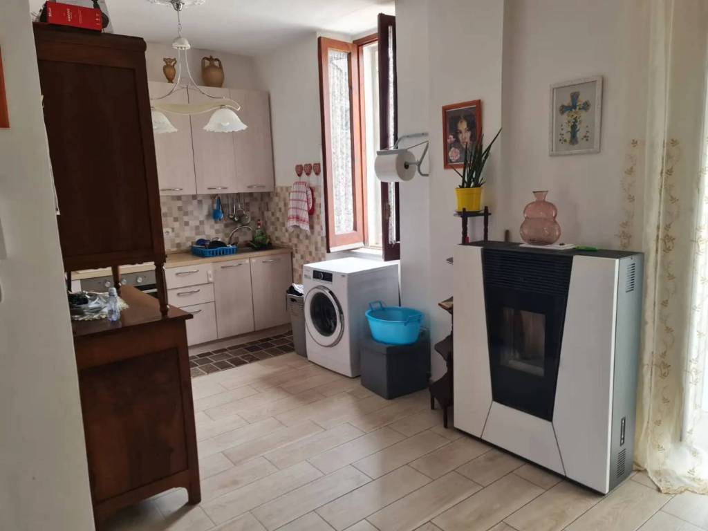 appartamento in vendita a Vibonati in zona Villammare