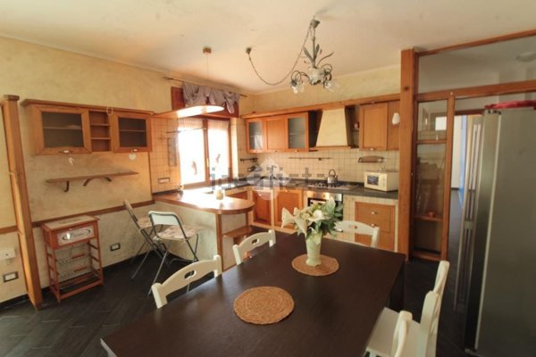 appartamento in vendita a Vibonati in zona Villammare