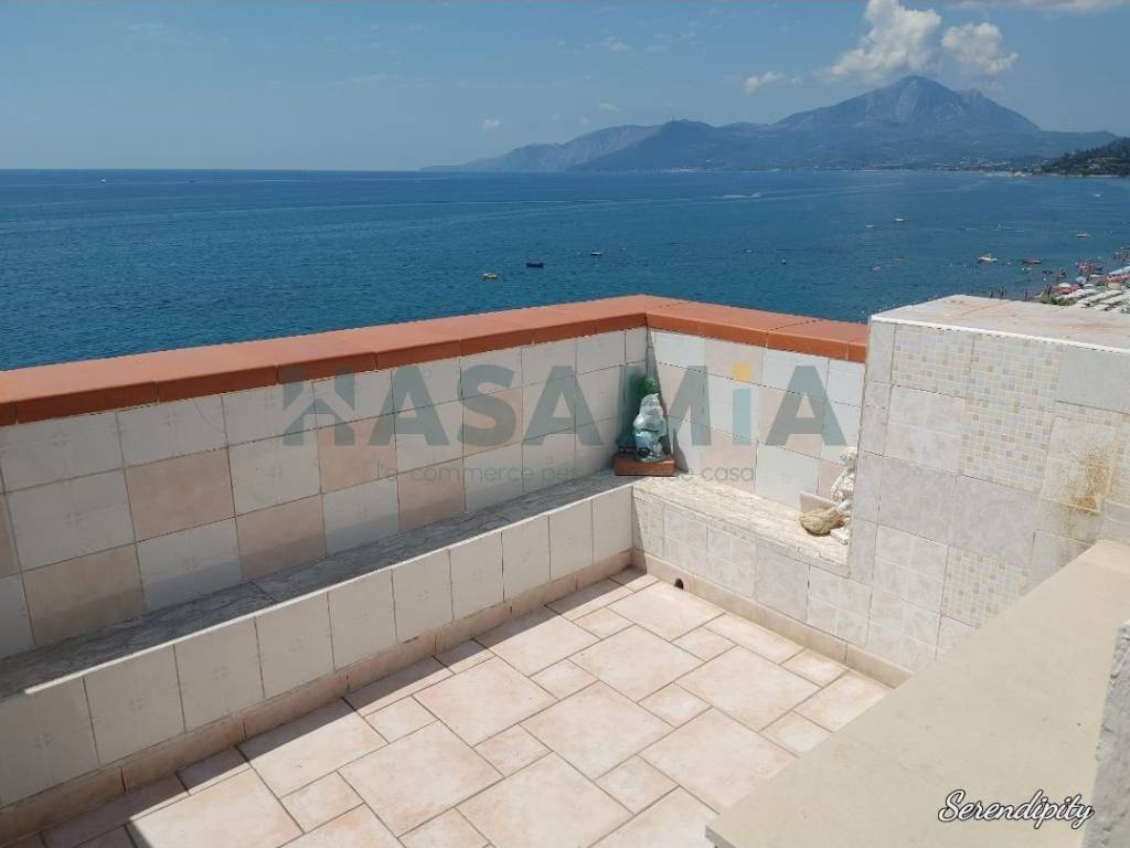 appartamento in vendita a Vibonati in zona Villammare