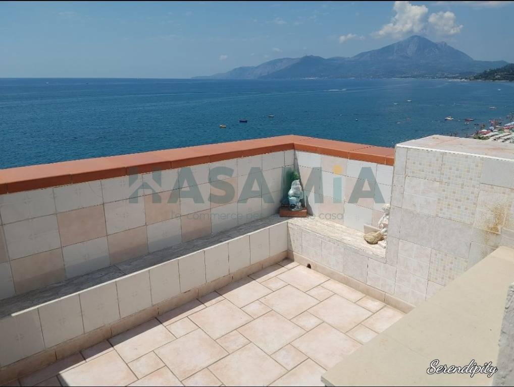 appartamento in vendita a Vibonati in zona Villammare