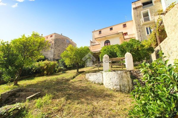 casa indipendente in vendita a Vibonati