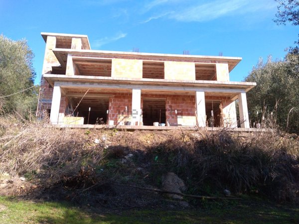 casa indipendente in vendita a Vibonati