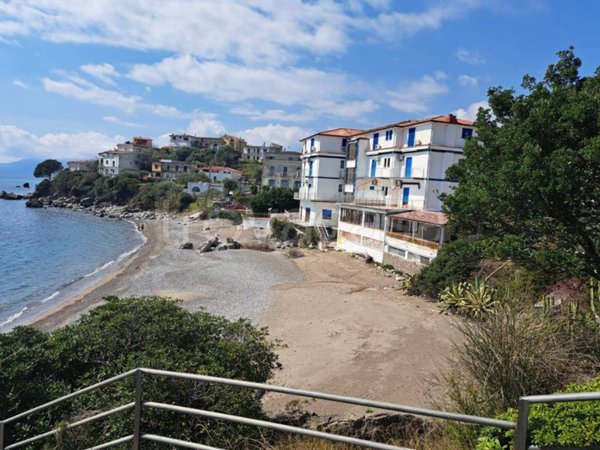 casa indipendente in vendita a Vibonati