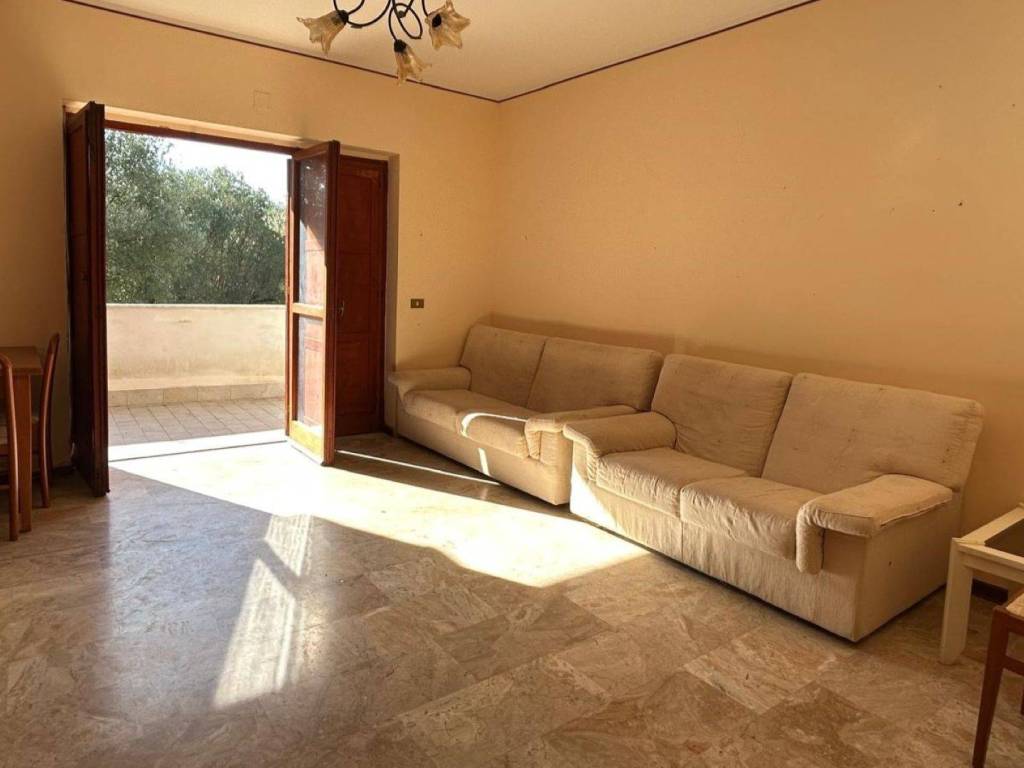 appartamento in vendita a Vibonati in zona Villammare
