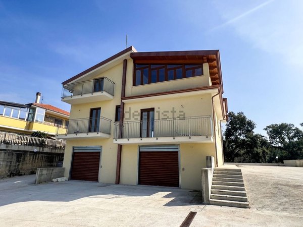 casa indipendente in vendita a Vibonati
