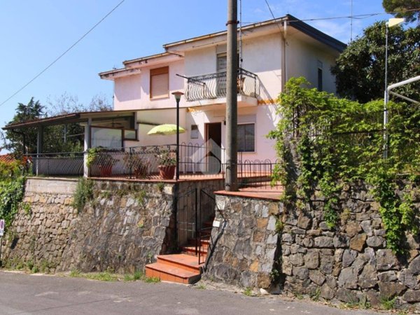 appartamento in vendita a Vibonati in zona Villammare