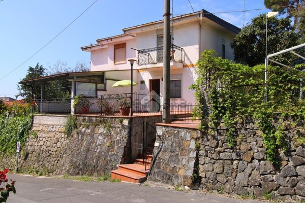 appartamento in vendita a Vibonati in zona Villammare