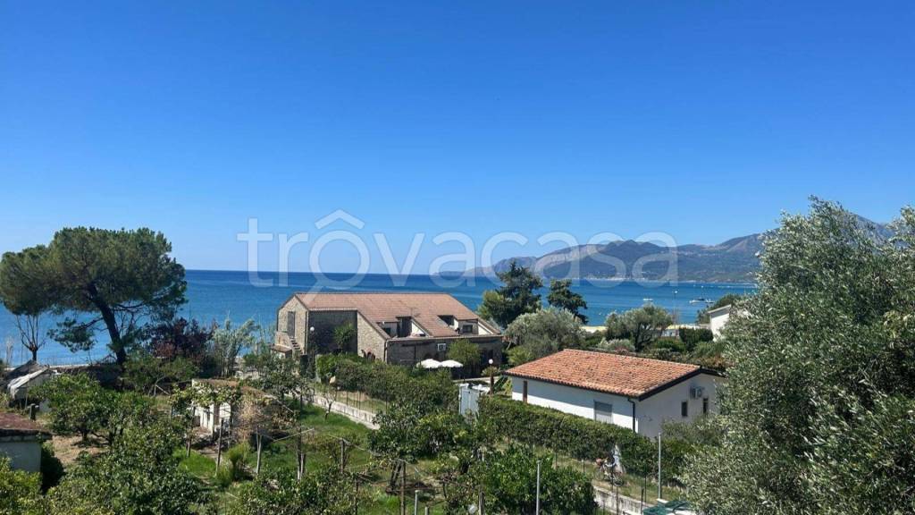 appartamento in vendita a Vibonati in zona Villammare