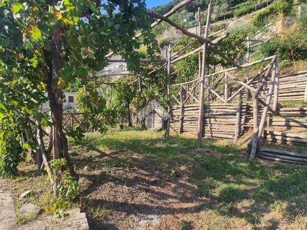 appartamento in vendita a Vietri sul Mare in zona Albori