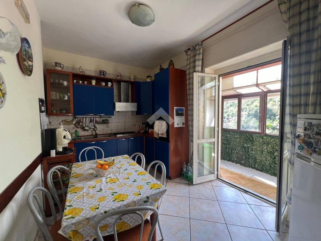 appartamento in vendita a Vietri sul Mare in zona Molina