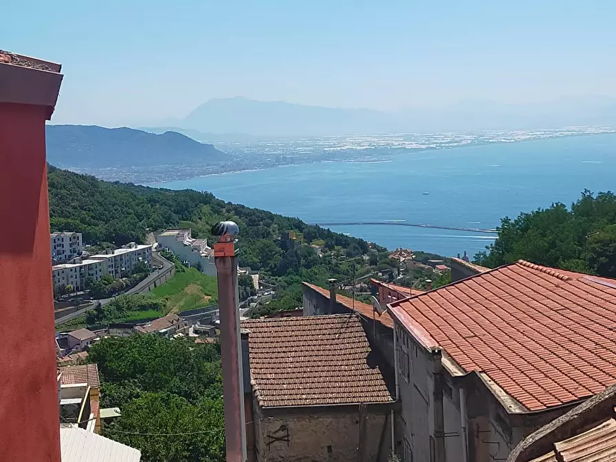 appartamento in vendita a Vietri sul Mare in zona Dragonea