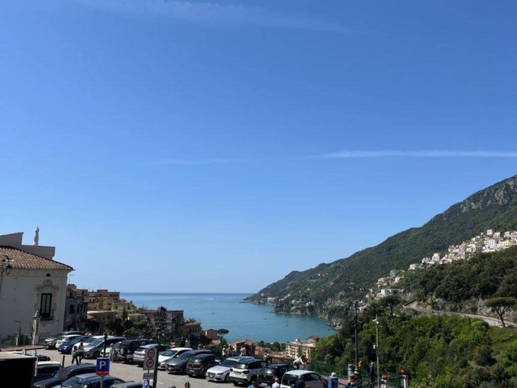 appartamento in vendita a Vietri sul Mare
