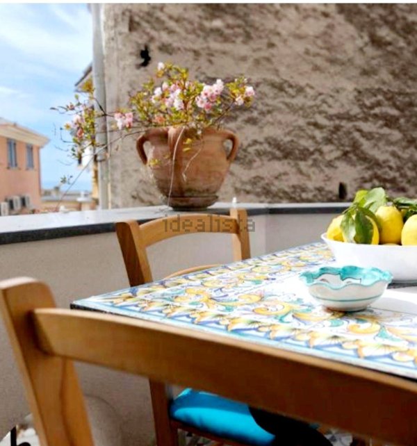 appartamento in vendita a Vietri sul Mare