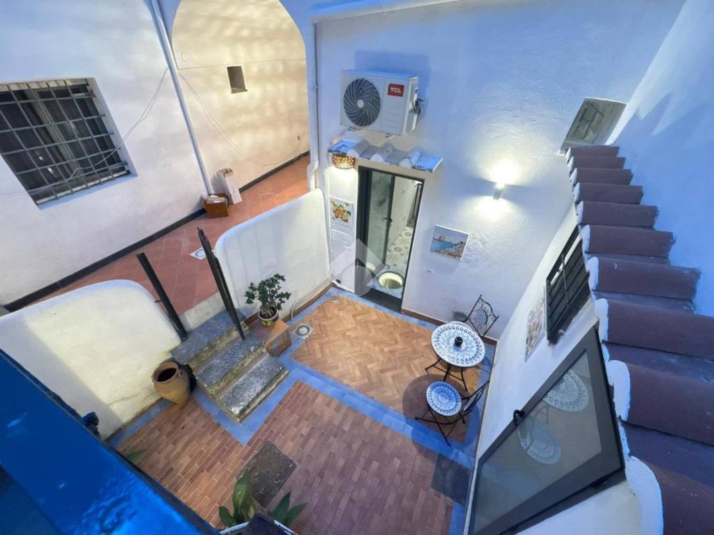 appartamento in vendita a Vietri sul Mare