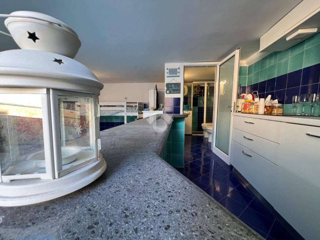 appartamento in vendita a Vietri sul Mare in zona Marina