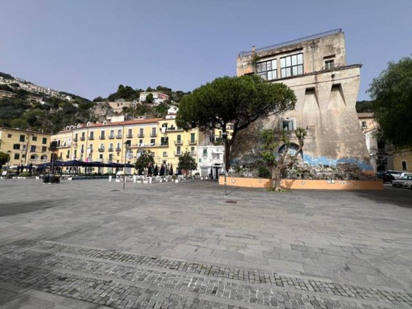 appartamento in vendita a Vietri sul Mare in zona Marina