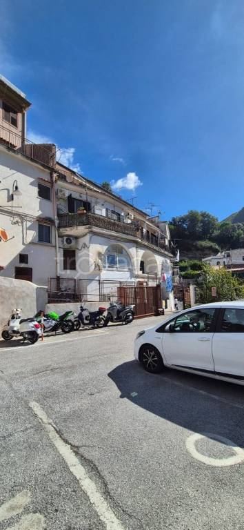 appartamento in vendita a Vietri sul Mare in zona Molina