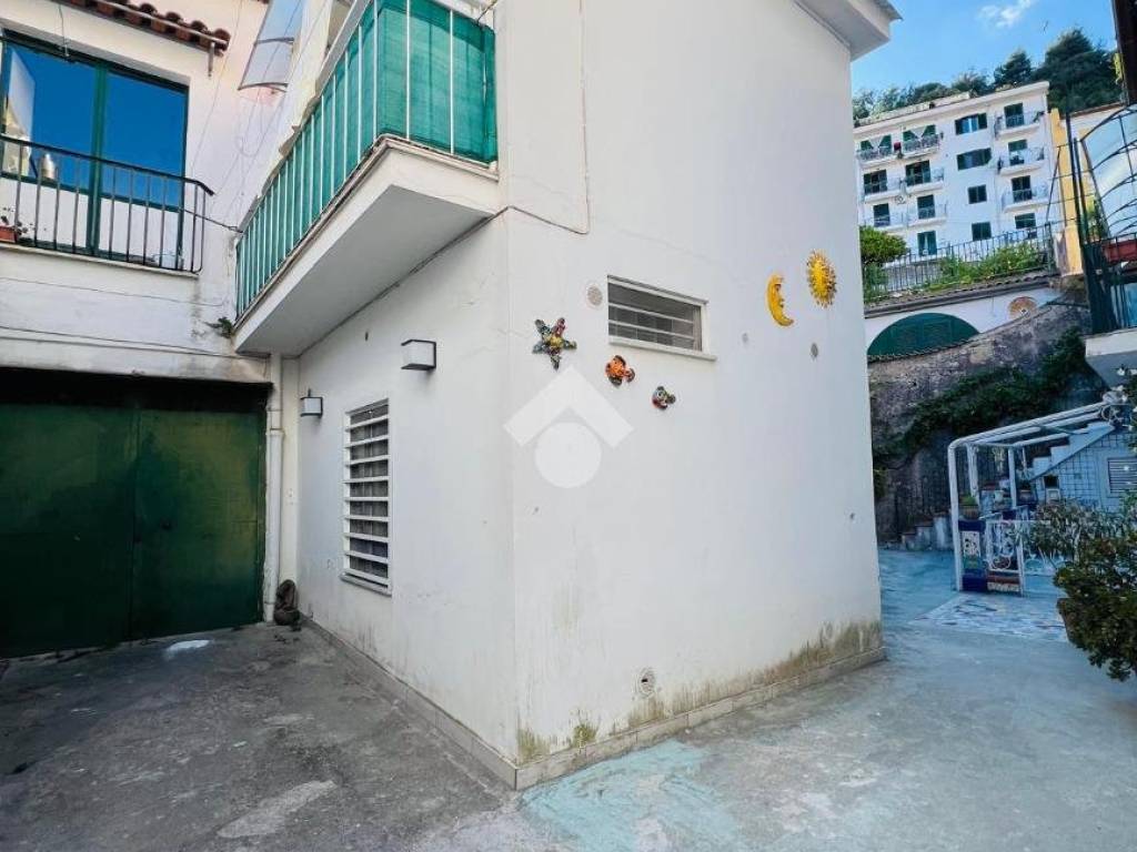 appartamento in vendita a Vietri sul Mare in zona Marina