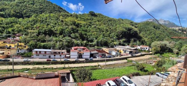 appartamento in vendita a Vietri sul Mare in zona Molina