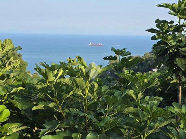 casa indipendente in vendita a Vietri sul Mare in zona Benincasa