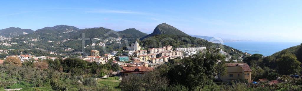 appartamento in vendita a Vietri sul Mare in zona Dragonea