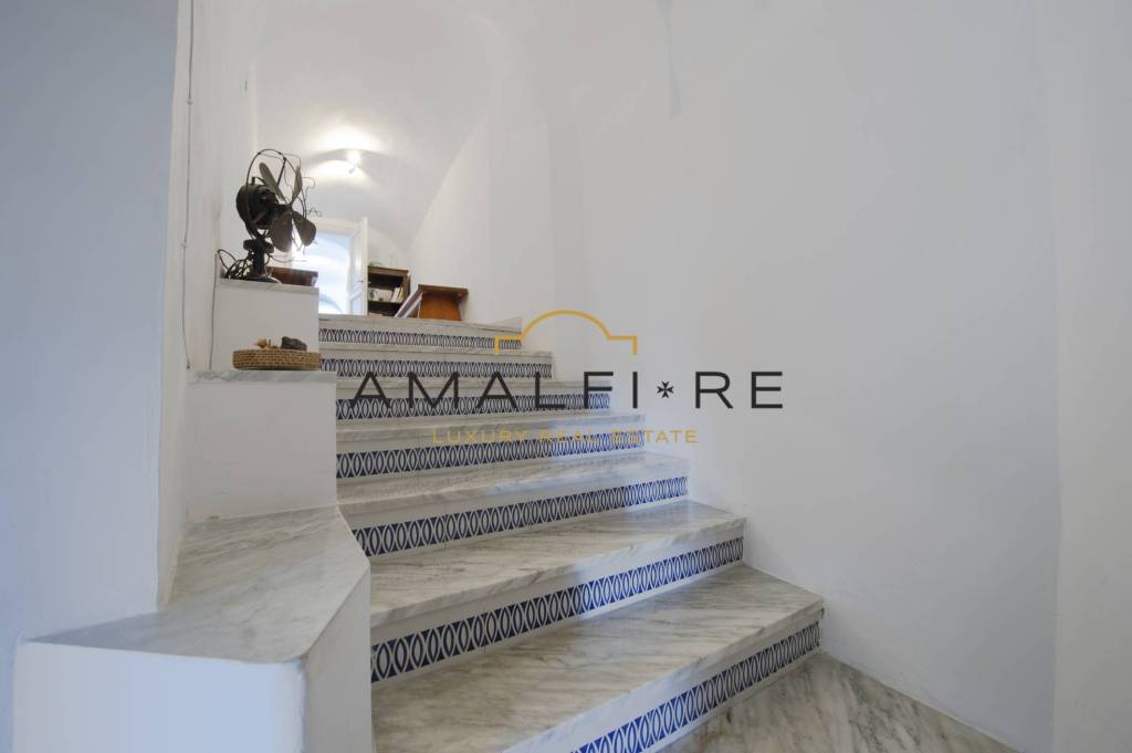 appartamento in vendita a Vietri sul Mare in zona Albori