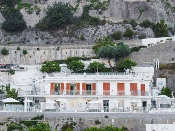 appartamento in vendita a Vietri sul Mare