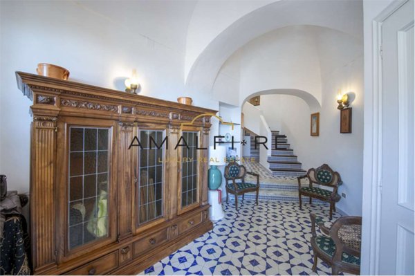 casa indipendente in vendita a Vietri sul Mare in zona Albori