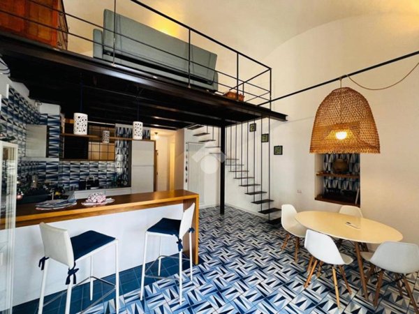 appartamento in vendita a Vietri sul Mare in zona Marina