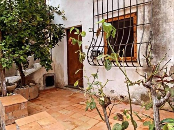 appartamento in vendita a Vietri sul Mare in zona Benincasa