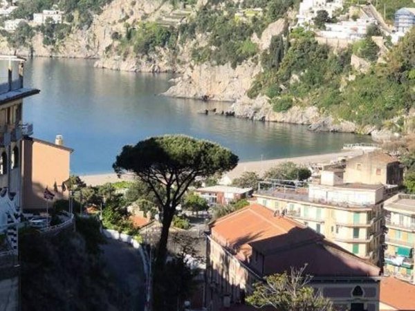 appartamento in vendita a Vietri sul Mare