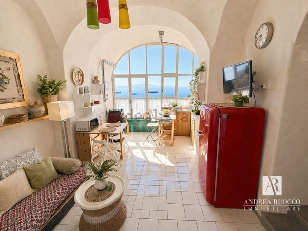 appartamento in vendita a Vietri sul Mare in zona Albori