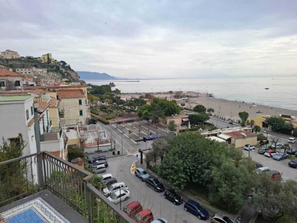 appartamento in vendita a Vietri sul Mare in zona Marina