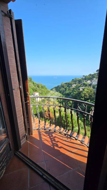casa indipendente in vendita a Vietri sul Mare in zona Benincasa