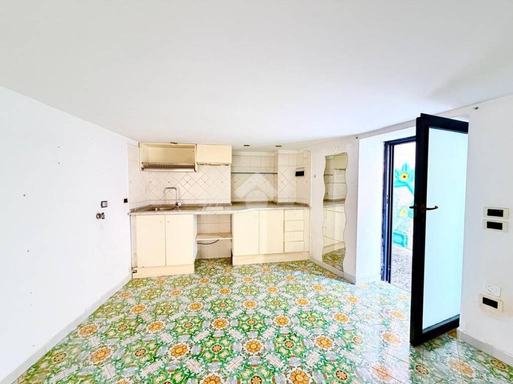 appartamento in vendita a Vietri sul Mare in zona Marina