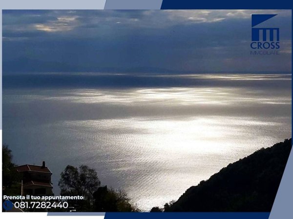 appartamento in vendita a Vietri sul Mare in zona Albori