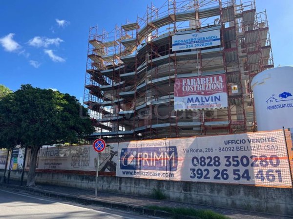 negozio in vendita a Bellizzi in zona Bivio Pratole