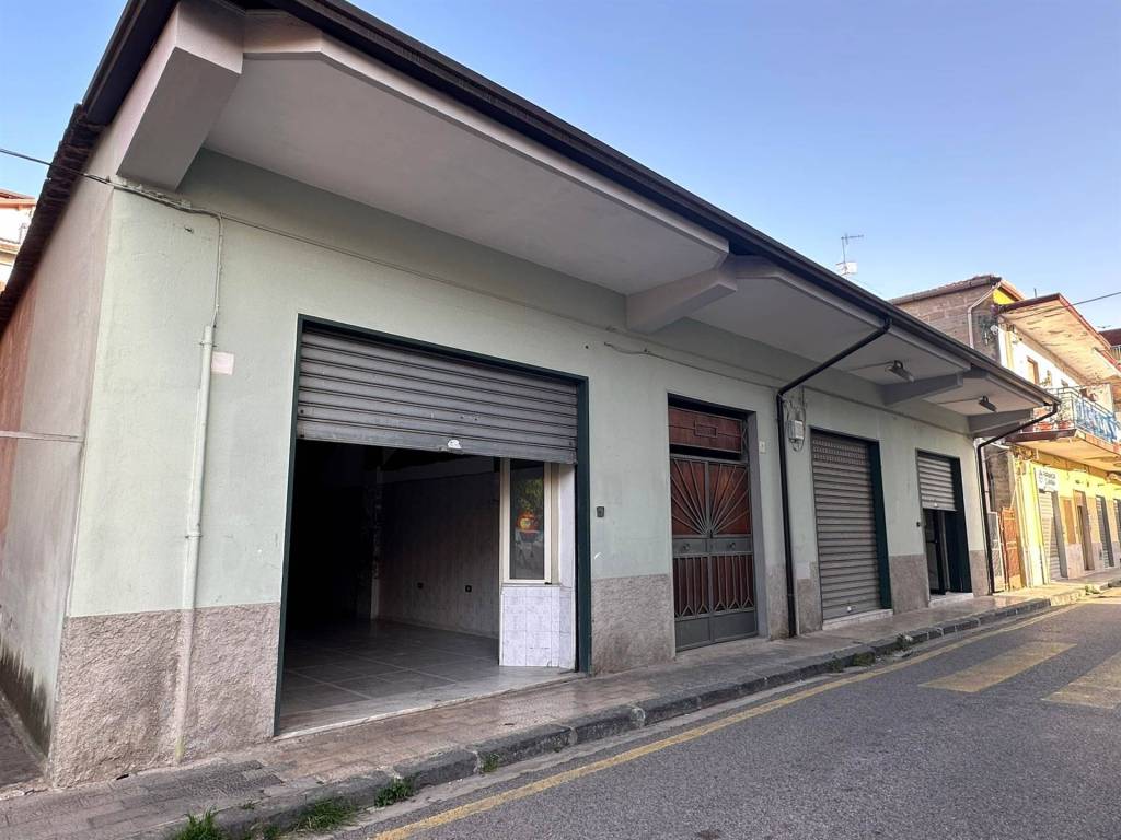 negozio in vendita a Bellizzi