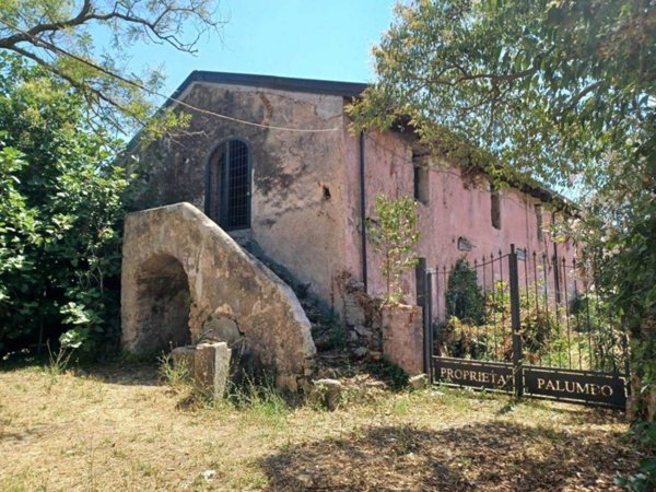casa indipendente in vendita a Bellizzi